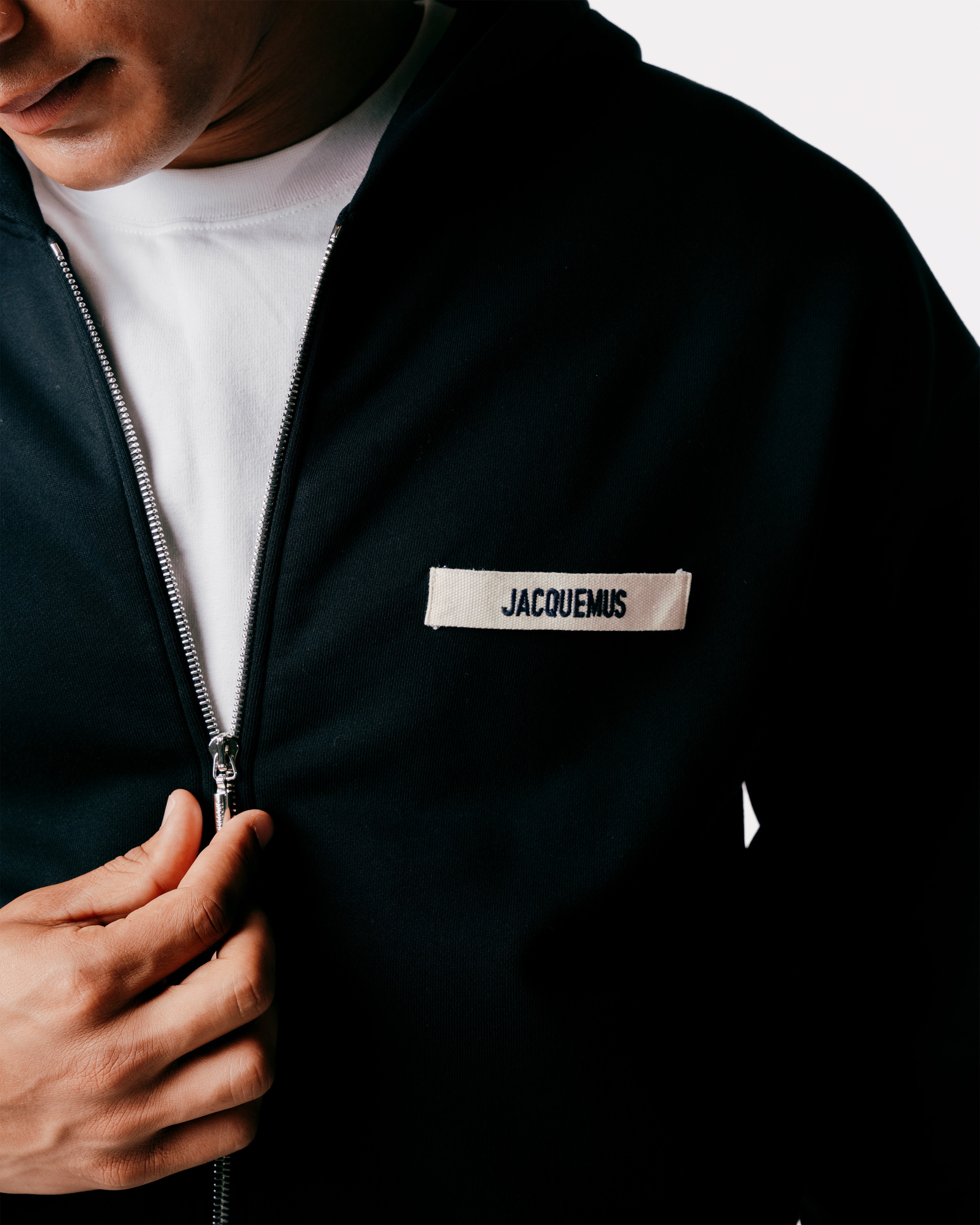 JACQUEMUS Gros Grain Logo Zip-Up Hoodie