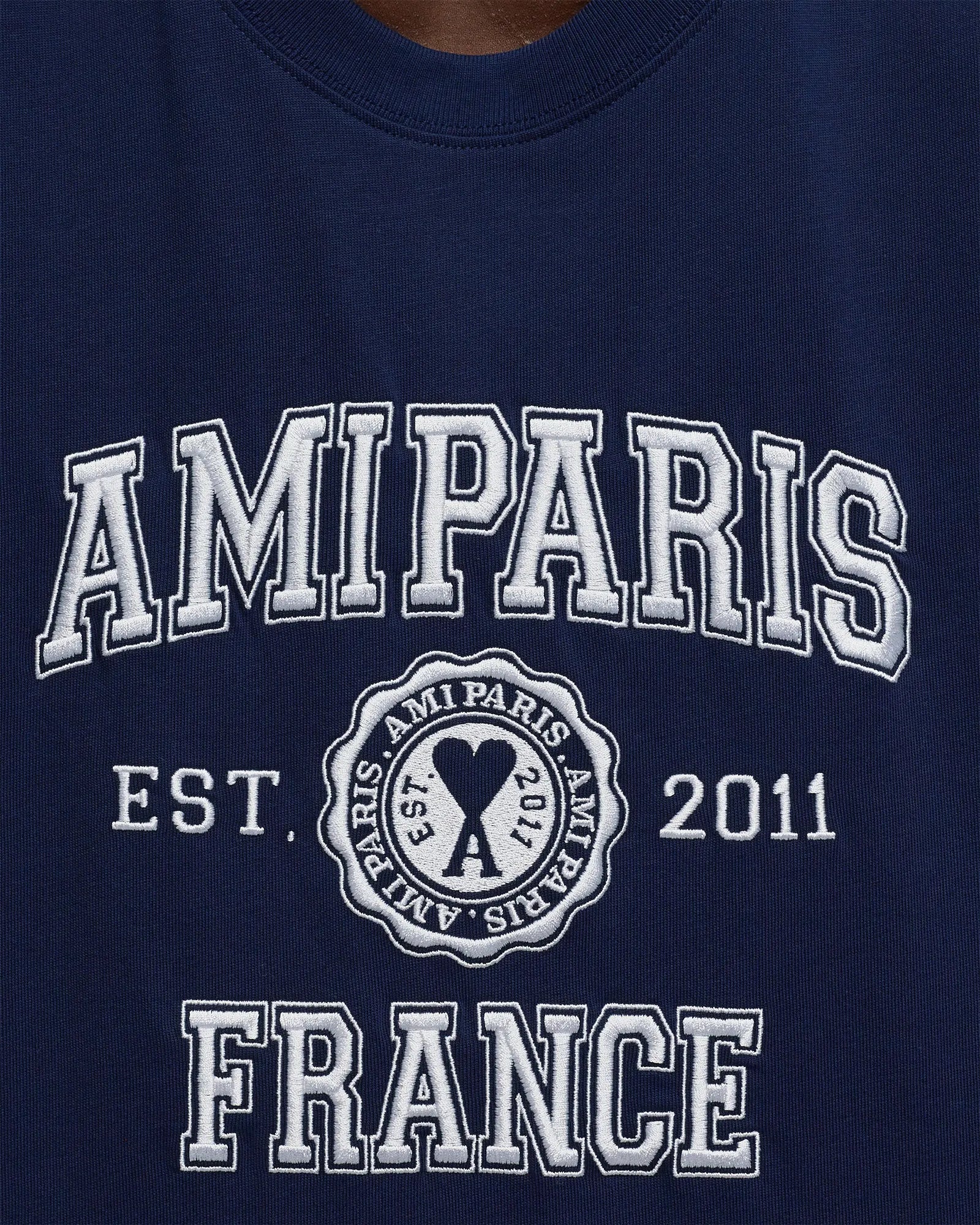 AMI Paris T-Shirt | Navy Blue | STW
