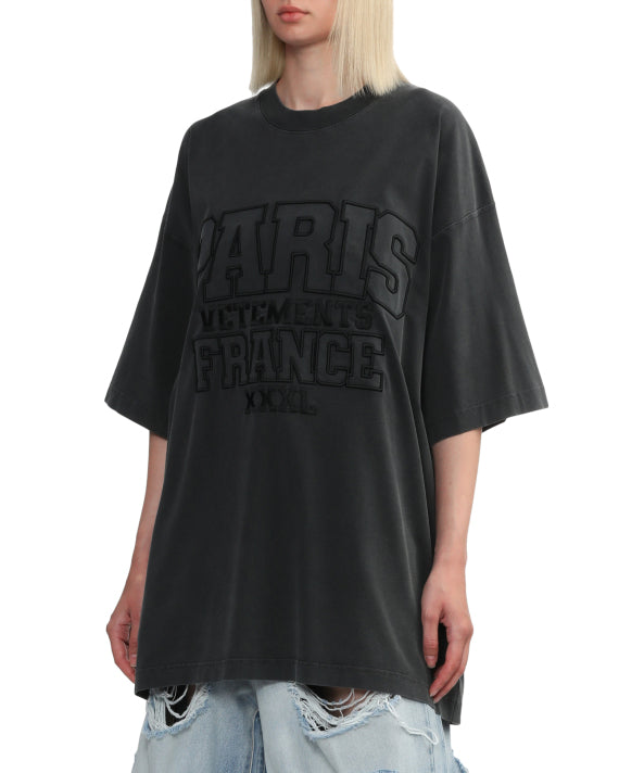 VETEMENTS Oversized T-Shirt im Used-Look in dunkelgrau