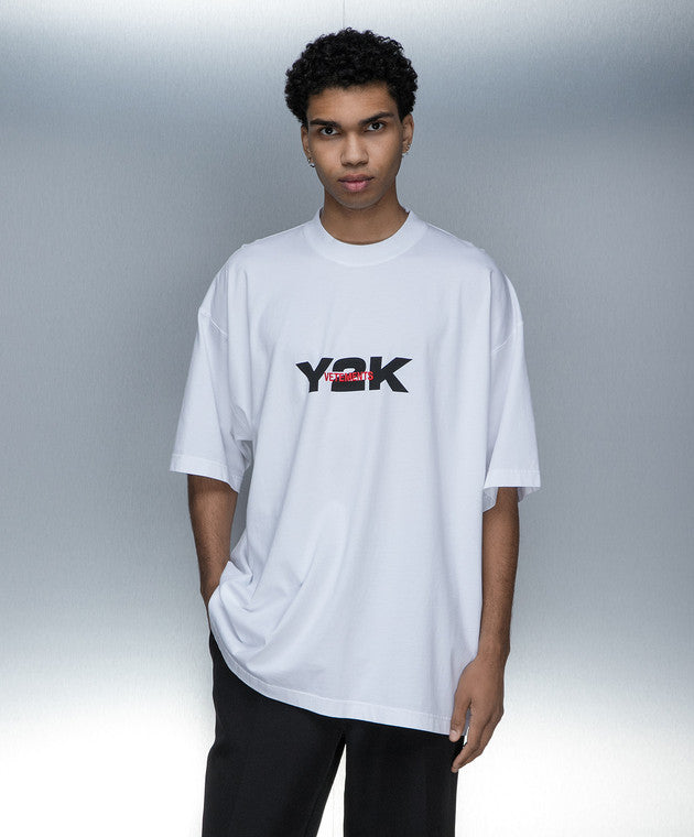 VETEMENTS White Y2K t-shirt with logo embroidery