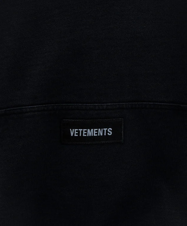 VETEMENTS