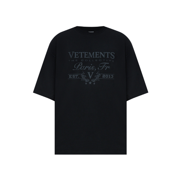 VETEMENTS Black t-shirt with a print