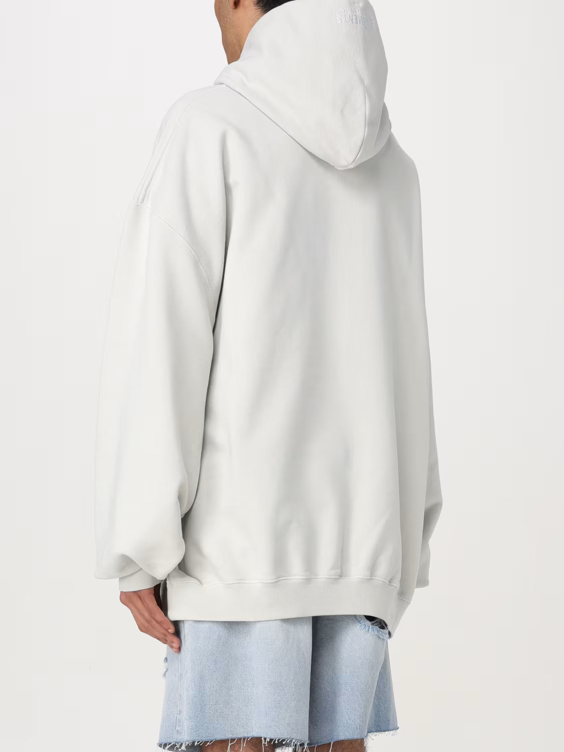 VETEMENTS
